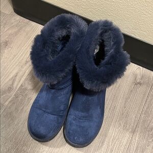 SO Women's Dark Blue Fur-Lined Winter Boots